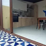 Palazzo Ds 아파트 카스텔라마레델골포