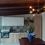Palazzo Ds * 카스텔라마레델골포