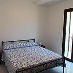 Palazzo Ds 카스텔라마레델골포