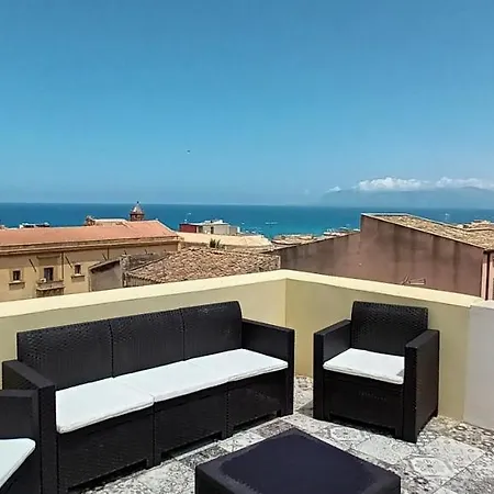 Palazzo Ds * Castellammare del Golfo