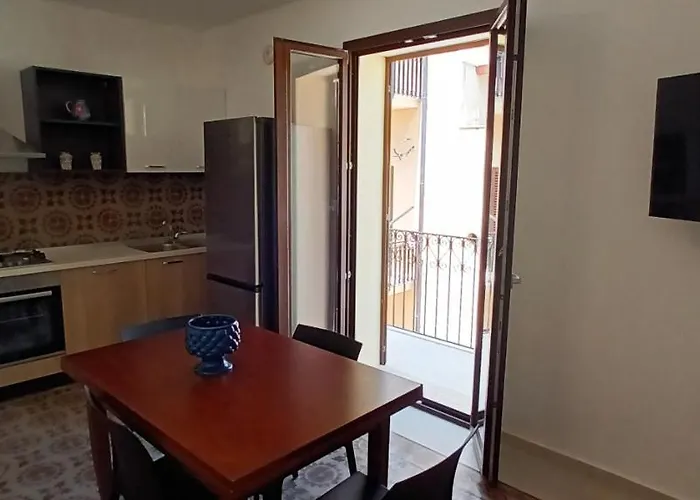 Palazzo Ds * Castellammare del Golfo